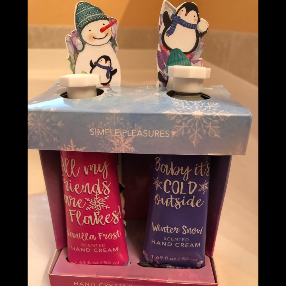 Set it hand cream with 2 holiday files